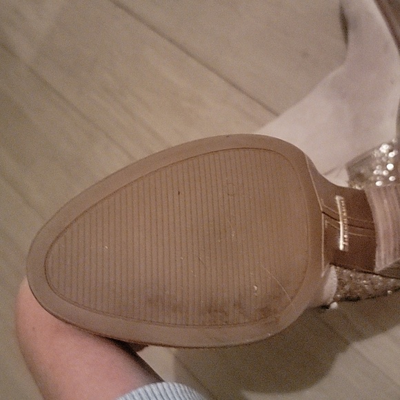 Gianni Bini gorgeous tan and gold sparkle boots! Size 8.5. - Picture 10 of 16